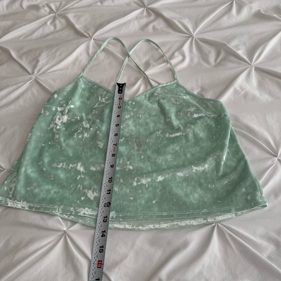 Victoria’s Secret Mint Green Velvet Crop Cami Top Adjust Straps Women’s Med EUC - Picture 5 of 8